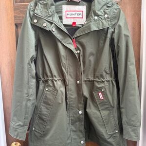 Hunter Women's Adela Classic Waterproof Rain Jacket - Hunter Green - Size M